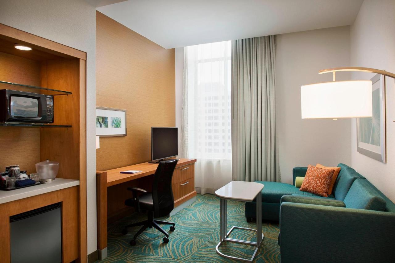 Springhill Suites By Marriott Houston Downtown/Convention Center Екстериор снимка